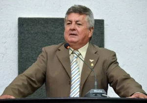 Deputado Stalin Bucar quer compor legenda que fortaleÃÂ§a candidatura ÃÂ  reeleiÃÂ§ÃÂ£o