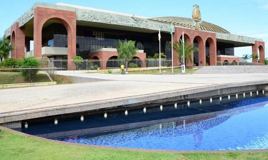 AntÃÂ´nio Andrade assume o Governo do Tocantins, com saÃÂ­da temporÃÂ¡ria de Mauro Carlesse