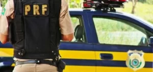 PRF prende homem com carteiras falsas de advogado e engenheiro