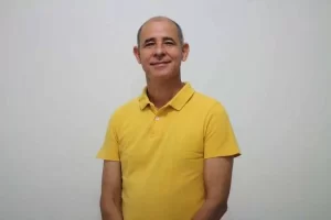 O prefeito eleito de Couto MagalhÃÂ£es JÃÂºlio CÃÂ©sar Brasil estÃÂ¡ de idade nova, nesta quinta-feira