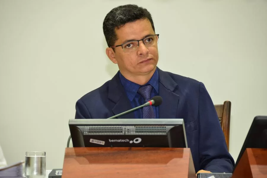 NÃÂ³ ÃÂºltimo sÃÂ¡bado o deputado estadual, Jorge Frederico soprou as velinhas