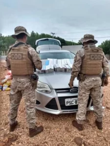 PolÃÂ­cia Militar apreende carga de cigarros sem nota fiscal em SÃÂ£o Miguel