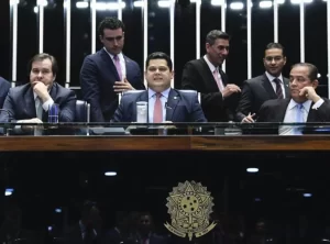 Senador Eduardo Gomes do Tocantins continua sendo favorito para presidÃªncia do Senado