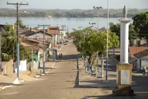 Homem ÃÂ© morto na frente de filhos em XambioÃÂ¡