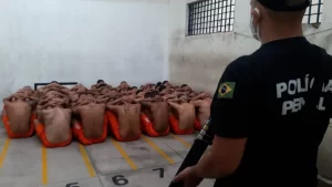 PolÃÂ­cia Penal do TO realiza operaÃÂ§ÃÂ£o Ã¢ÂÂPresenÃÂ§aÃ¢ÂÂ e apreende objetos ilÃÂ­citos em unidades prisionais