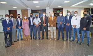 Governador do Tocantins, Mauro Carlesse recebe visita de deputados federais liderados por Arthur Lira
