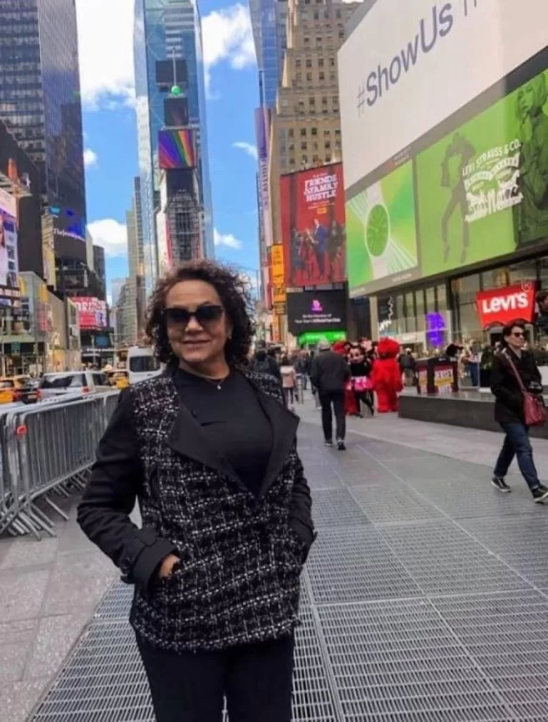 Sopra as velinhas nesta segunda-feira a secretÃÂ¡ria de SaÃÂºde do MunicÃÂ­pio de Colinas do Tocantins Selineide Souza