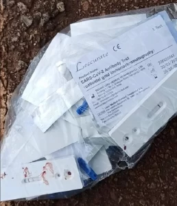 Ciclista de Palmas encontra saco com testes usados da Covid-19 ÃÂ s margens de rodovia da BR-010