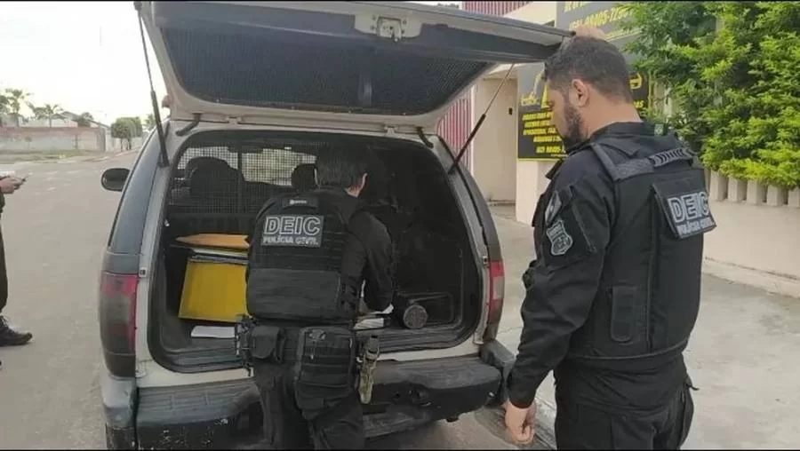 Onze pessoas sÃÂ£o denunciadas por fraude na emissÃÂ£o de certificados de condutores de cargas perigosas e de transporte de passageiros