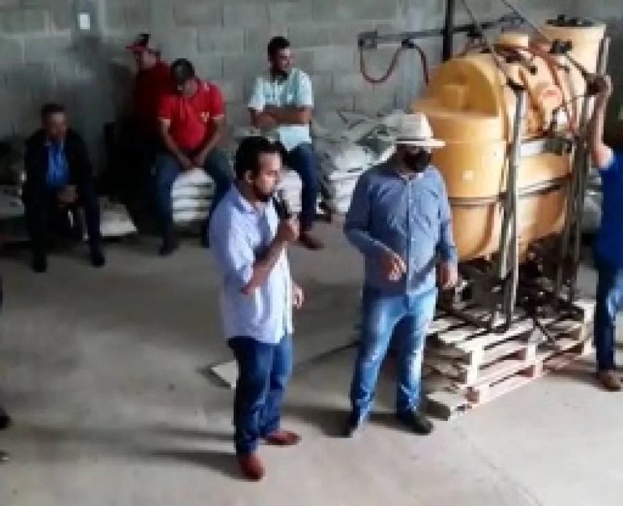 Produtores do leite da regiÃÂ£o de Bernardo SayÃÂ£o continuam em greve; Seagro se reunirÃÂ¡ com representantes de laticÃÂ­nios na prÃÂ³xima quarta