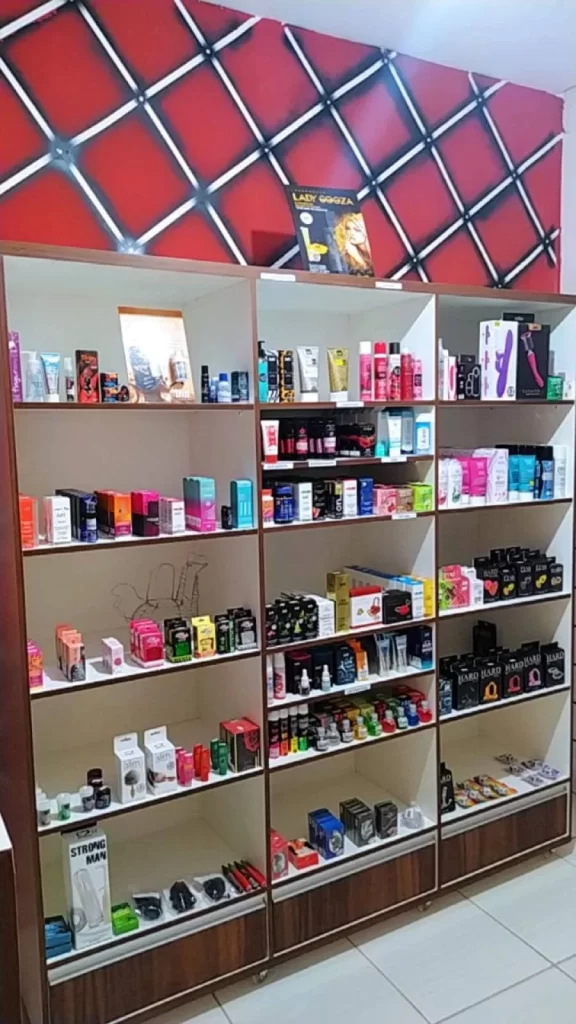 Quebrando o tabu –  Produtos erÃÂ³ticos vem ganhando mercado, em Colinas do Tocantins Sex shop aposta em vÃÂ¡rios produtos