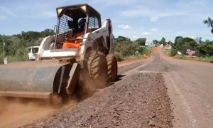 Governo do Tocantins, diz que Ã¢ÂÂmonitora trechos crÃÂ­ticosÃ¢ÂÂ e projeta reconstruÃÂ§ÃÂ£o de rodovias deterioradas pelo tempo e trÃÂ¡fego pesado