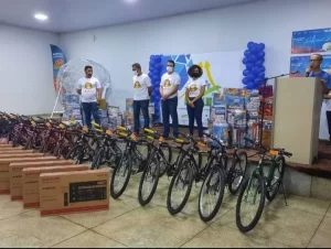 Com restriÃÂ§ÃÂ£o de pÃÂºblico por causa do Covid-19, Acicolinas realiza sorteio da  Campanha 'Natal Premiado 2020'