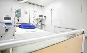 Maiores hospitais do Estado estÃÂ£o com ocupaÃÂ§ÃÂ£o de leitos no vermelho, populaÃÂ§ÃÂ£o deve colaborar cuidando das medidas de seguranÃÂ§a