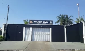 Em Arapoema, PolÃÂ­cia fecha ponto de venda de drogas e prende dois homens