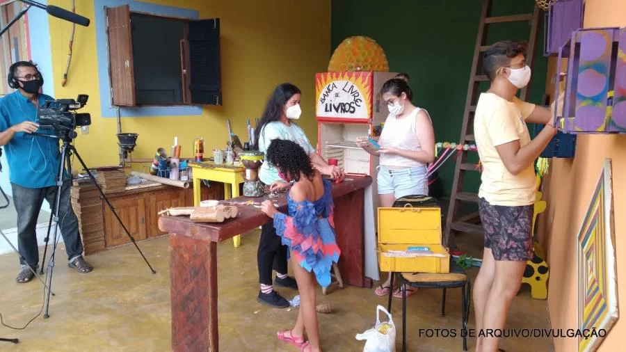 Com shows online e oficinas, sÃÂ©rie "Canto Carnaval TaquaruÃÂ§u" comeÃÂ§a neste sÃÂ¡bado