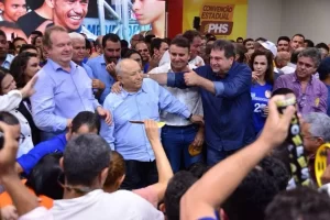 Carlesse oficializa candidatura a governo com Wanderlei como vice; Siqueira e CÃÂ©sar Halum completam majoritÃÂ¡ria