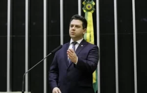 Mais de um milhÃÂ£o em emendas, do deputado federal Tiago Dimas, contemplarÃÂ¡ projetos em seis cidades do Tocantins