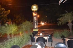 Empresa do ramo alimentÃÂ­cio consegue na justiÃÂ§a autorizaÃÂ§ÃÂ£o para serviÃÂ§o de delivery aos domingos