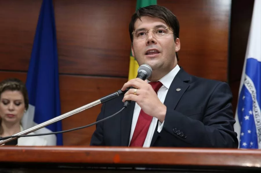 Em meio ÃÂ  crise sanitÃÂ¡ria do Covid-19, OAB do Tocantins decide baixar valor da anuidade 2021 para R$ 799,00, uma reduÃÂ§ÃÂ£o de 15%