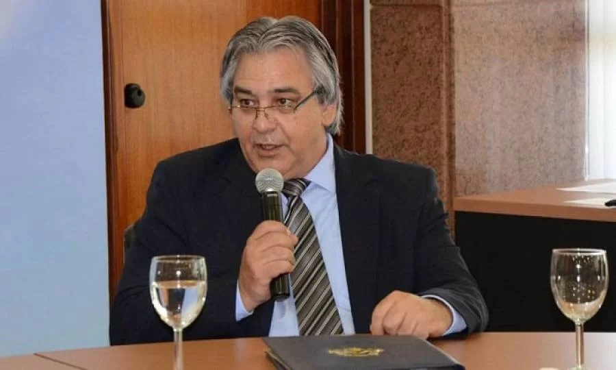 SimonÃÂ­ escolhe AntÃÂ´nio Jorge e Farlei Meyer como seus candidatos ao senado