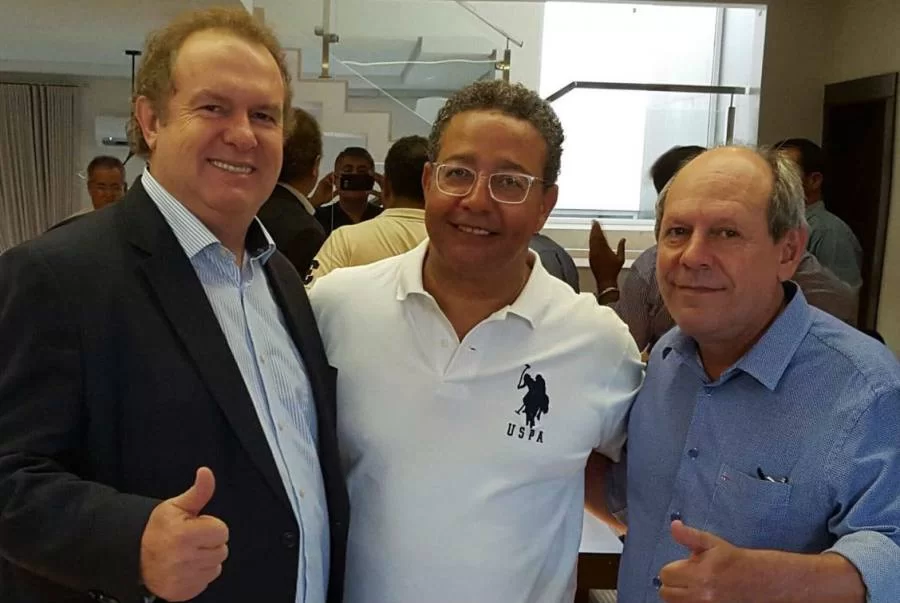 Grupo de KÃÂ¡tia sofre debandada: Tom Lyra e AragÃÂ£o se aliam a Carlesse