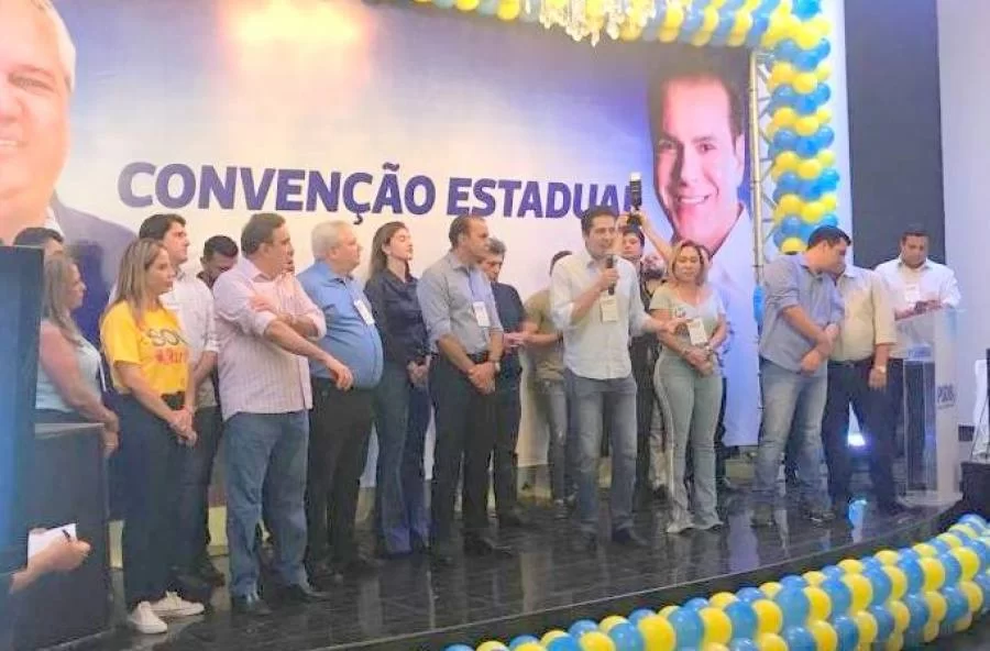 ConvenÃÂ§ÃÂ£o Tucana: Olyntho e Luana estariam insatisfeitos com a saÃÂ­da da base governista