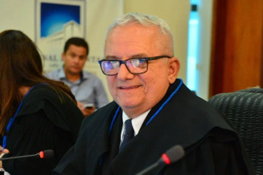 Manoel Pires Conselheiro do TCE sofre AVC enquanto estava em casa