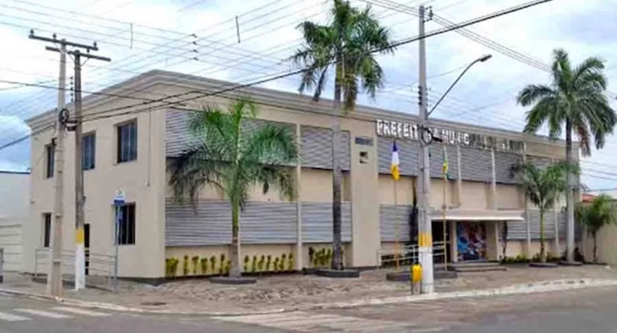 Prefeitura de Gurupi atende pleito do MPE e elabora projeto de lei para aderir a consÃÂ³rcio destinado ÃÂ  aquisiÃÂ§ÃÂ£o de vacinas contra Covid-19