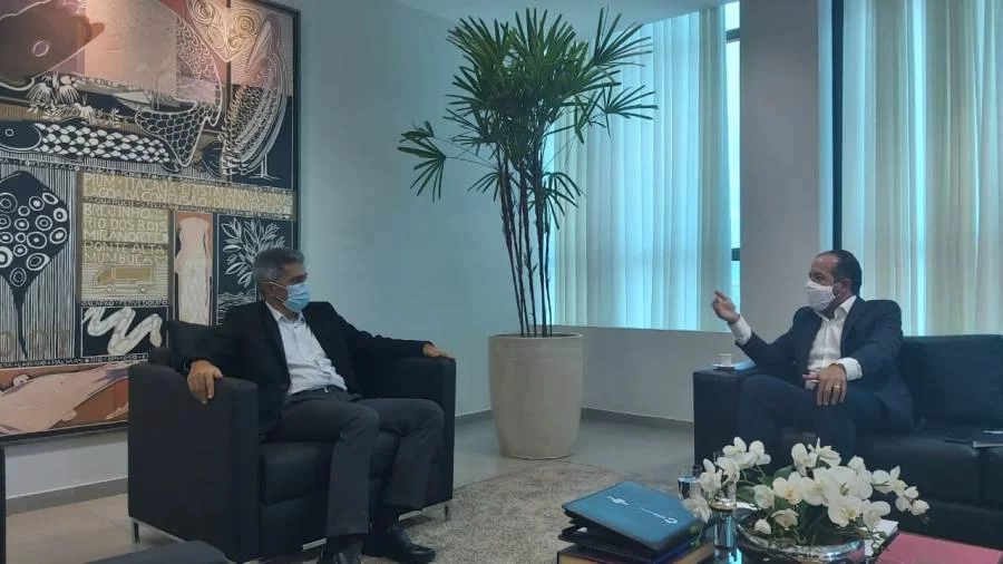 MoisÃÂ©s Gomes apresenta programa Cidade Empreendedora para o presidente do TCE