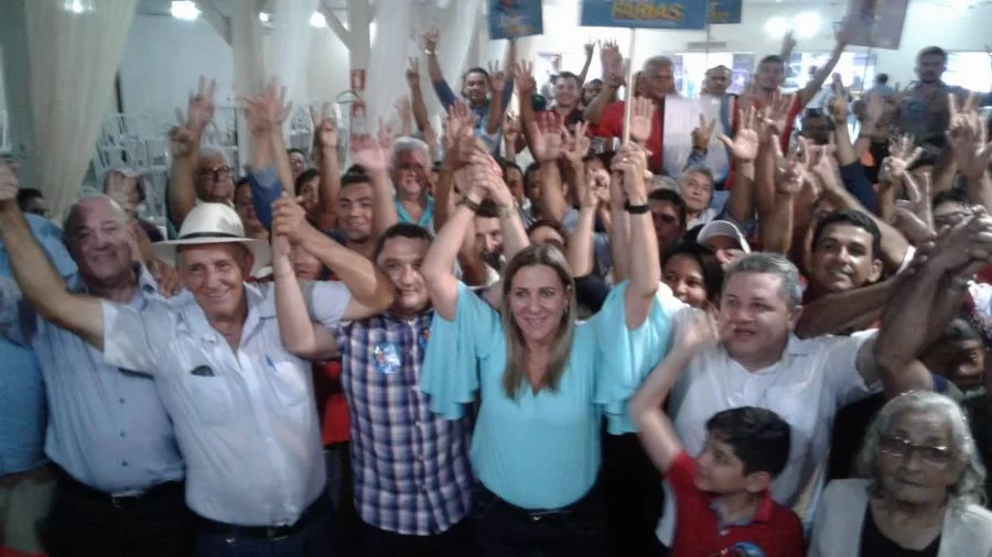 ApÃÂ³s convenÃÂ§ÃÂ£o lÃÂ­deres do MDB dÃÂ£o como certa a alianÃÂ§a com Amastha