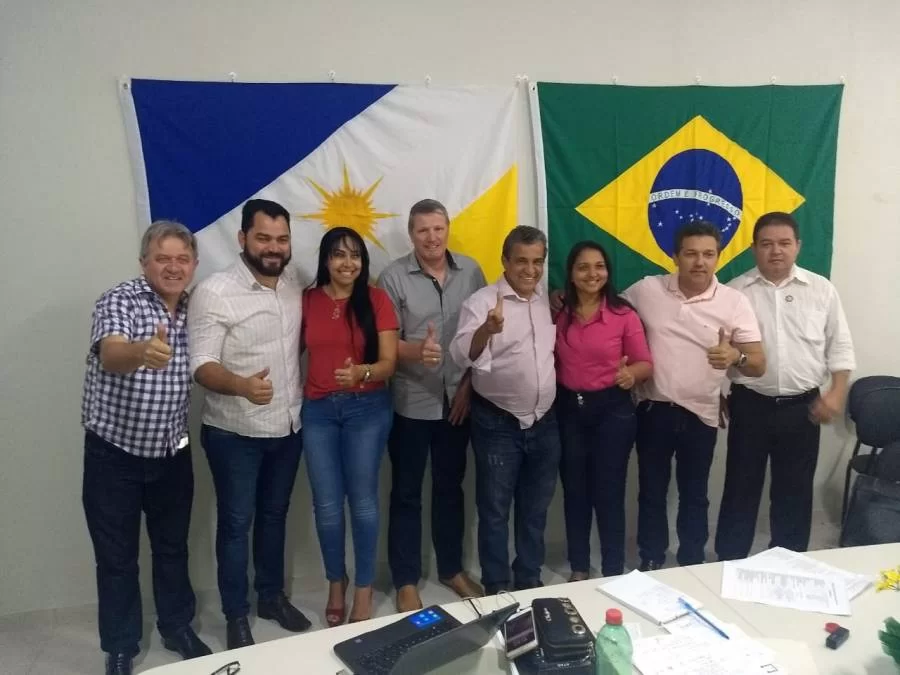 Partidos formam bloco com objetivo de eleger proporcionais