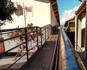 Indignados por não haver aplicação de provas remotas, alunos reclamam sobre didática adotada por Faculdade em Guaraí