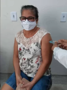 Servidora da SEFAZ pode ter furado-fila da vacinação em Arapoema