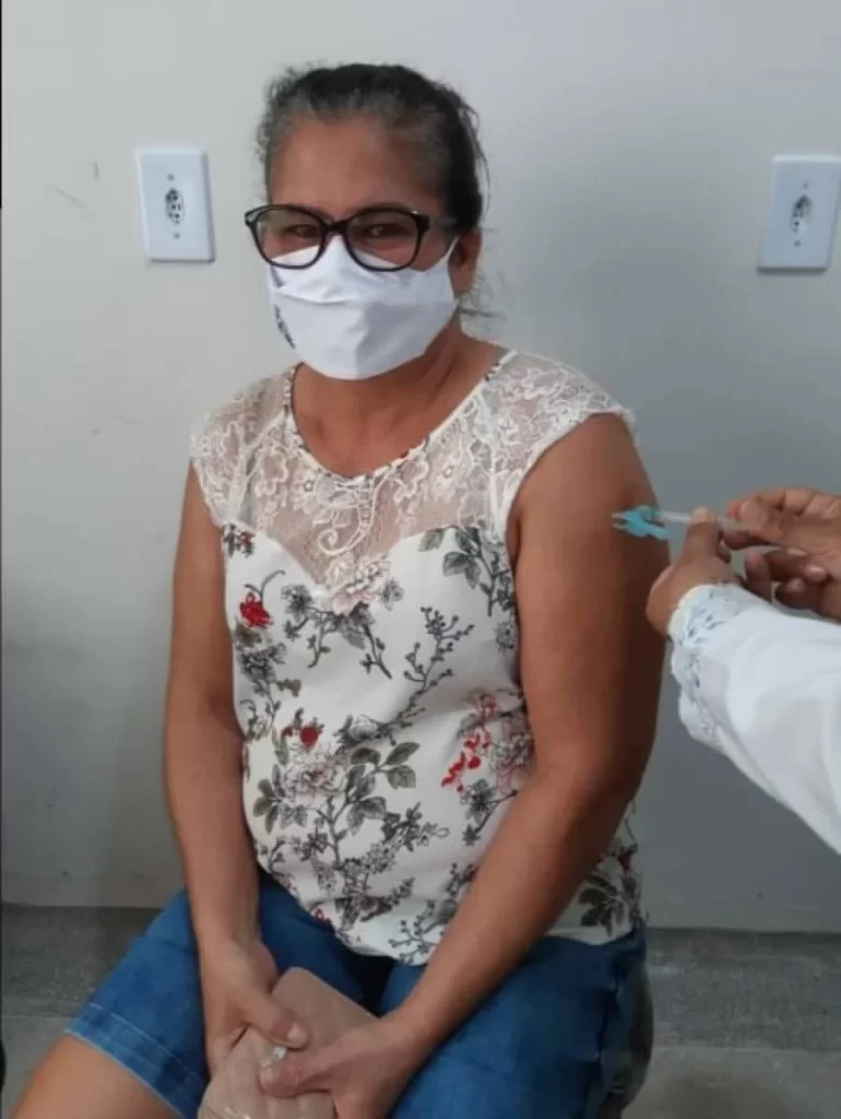 Servidora da SEFAZ pode ter furado-fila da vacinação em Arapoema