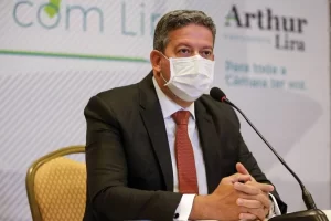 Lira pretende dar agilidade a proposta de revisão da LSN, Célio diz esperar que Congresso extingue a lei