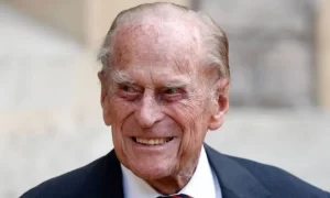 Príncipe Philip do Reino Unido falece aos 99 anos