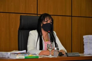 Depois de denunciar superfaturamento,  Janad diz ser alvo de perseguições pela gestão de Cinthia