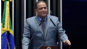 Na abertura de CPI no Senado Federal, Eduardo Gomes defende a não dramatização do momento de pandemia, durante reuniões da comissão