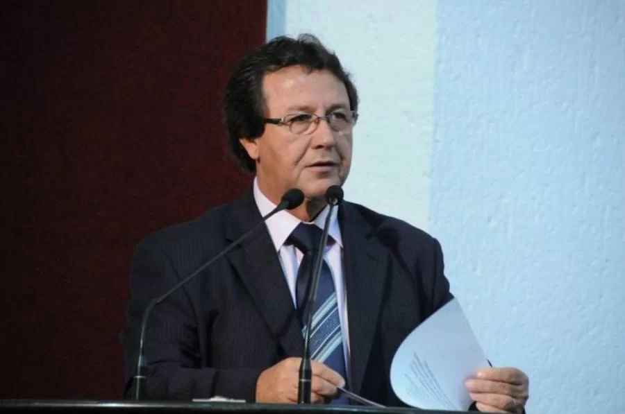 Vilmar vÃª tranquilidade em movimento de Wagner e Tiago na busca de montar grupo para Dimas