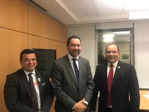 Senador Vicentinho Alves busca liberaÃÂ§ÃÂ£o de obras da ponte de XambioÃÂ¡