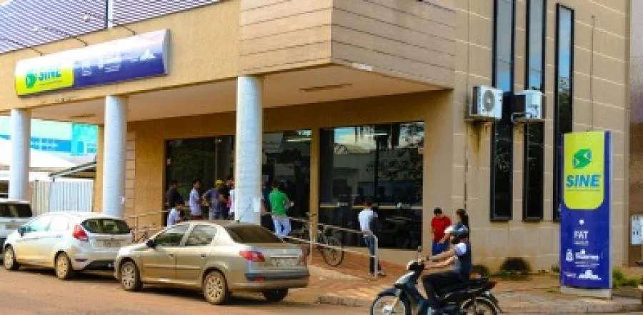 Sine Tocantins intermedeia 297 vagas nesta segunda, 03