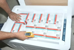 Tocantins recebe remessa da vacina Pfizer contra a Covid-19 e amplia grupo prioritário para receber imunizante