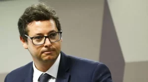 Wajngarten depõe na CPI  poupa Bolsonaro e Pazuello e revela demora de dois meses na resposta a empresa Pfizer