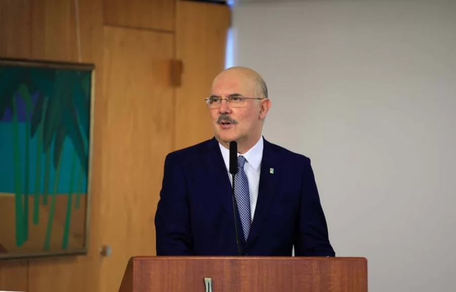 Mauro Carlesse e ministro Milton Ribeiro inauguram Escola de Tempo integral em Araguaína
