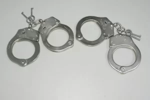 Polícia Civil do Tocantins recupera aparelho celular e efetua prisão em flagrante de dois homens pelo crime de receptação