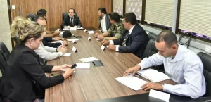 Presidente do TRE-TO recebe do TCE lista dos gestores com contas julgadas irregulares