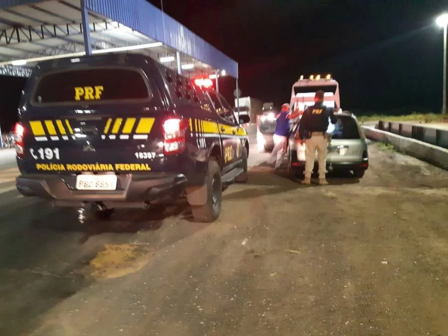 PRF recupera veículo furtado há 10 anos em Goiás