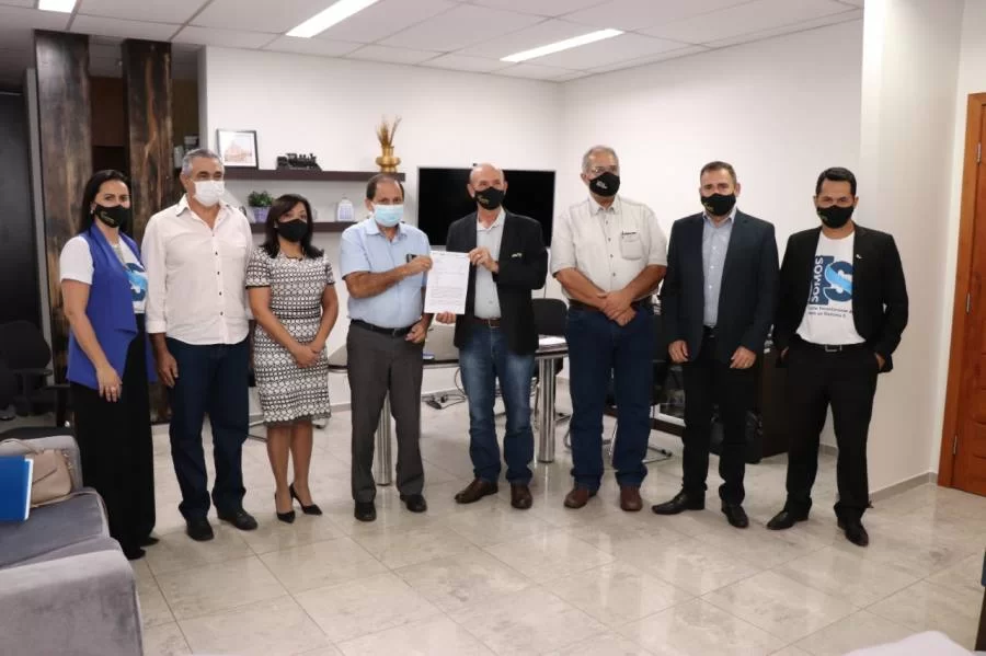 Deputado Eli Borges é recebido na Fecomércio por entidades que compõem o Sistema S no Tocantins