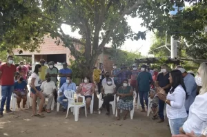 Incra, em parceria com a prefeitura, entregam títulos de propriedade aos assentados do Lago Verde
